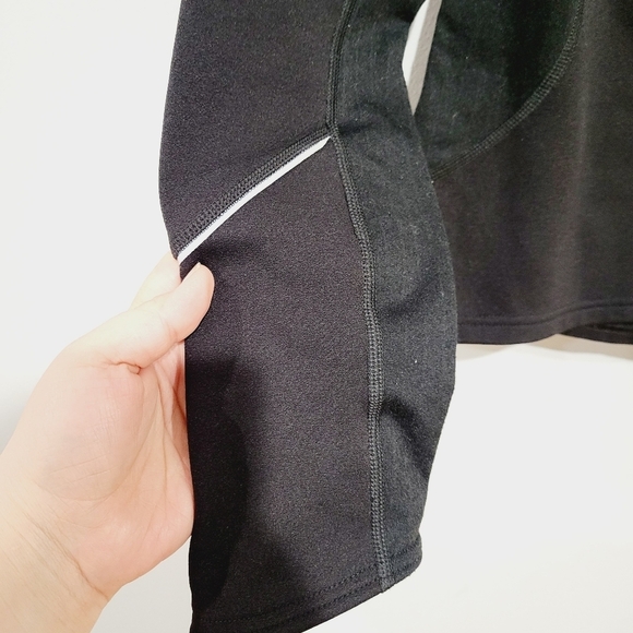 Black North Face Sweater - Picture 6 of 9